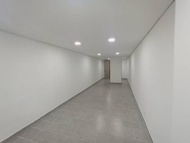 Local en arriendo en Las Palmas, Medellín, 46 m² · foto 3 de 5
