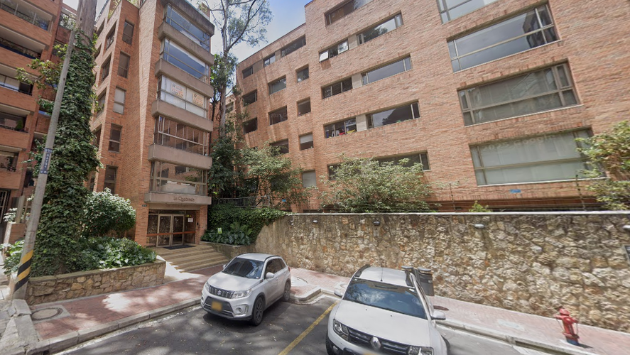 Apartamento de 3 alcobas en venta en Chapinero, Bogotá, 130 m² · foto 2 de 22