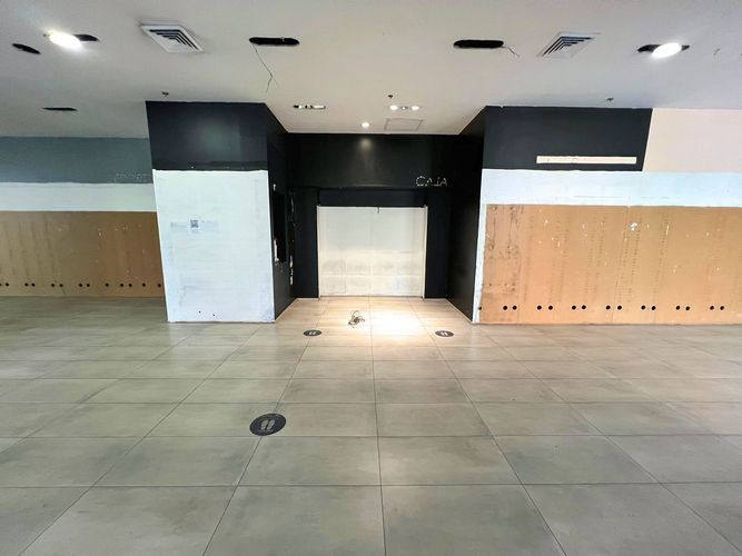 Local en venta en Mayorca, Sabaneta, 468 m² · foto 2 de 11