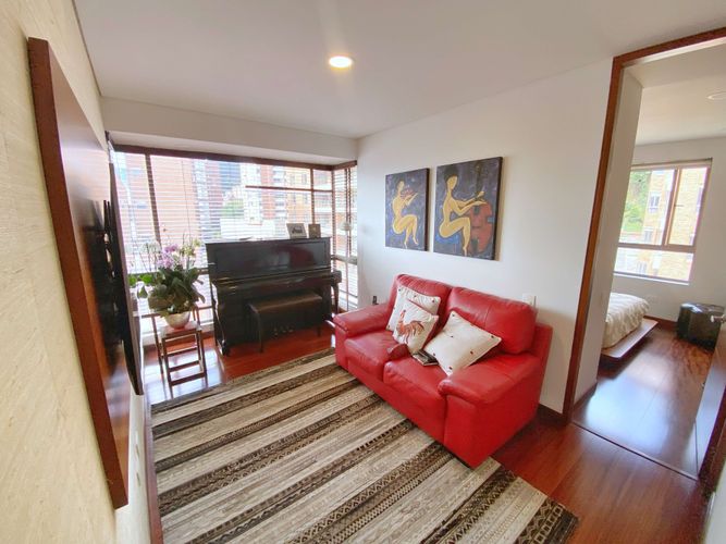 Apartamento de 3 alcobas en venta en Santa Barbara Oriental, Bogotá, 208 m² · foto 12 de 24