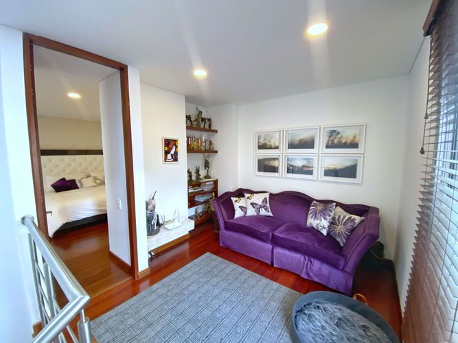 Apartamento de 3 alcobas en venta en Santa Barbara Oriental, Bogotá, 208 m² · foto 16 de 24