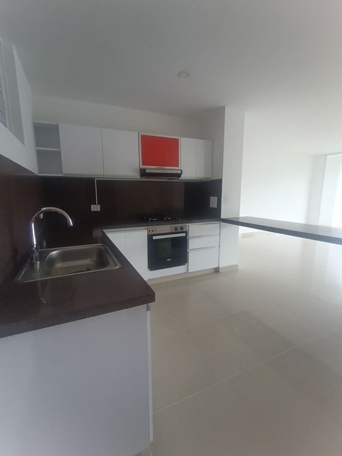 Apartamento de 3 alcobas en venta en Santa Teresita, Cali, 110 m² · foto 8 de 12
