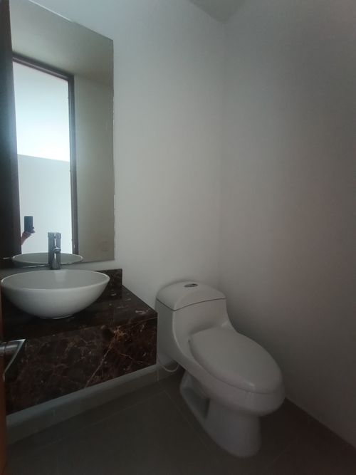 Apartamento de 3 alcobas en venta en Santa Teresita, Cali, 110 m² · foto 9 de 12