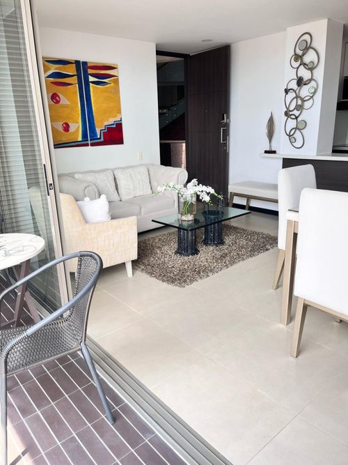 Apartamento de 3 alcobas en arriendo en Altos Del Poblado, Medellín, 87 m² · foto 6 de 22