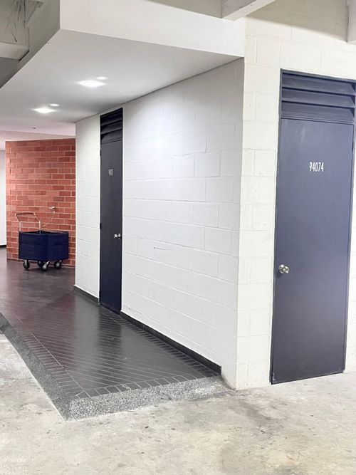 Apartamento de 3 alcobas en arriendo en Altos Del Poblado, Medellín, 87 m² · foto 17 de 22