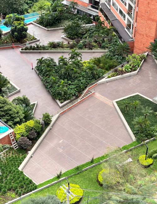 Apartamento de 3 alcobas en arriendo en Altos Del Poblado, Medellín, 87 m² · foto 20 de 22