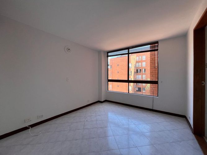 Apartamento de 3 alcobas en arriendo en El Poblado, Medellín, 113 m² · foto 10 de 18