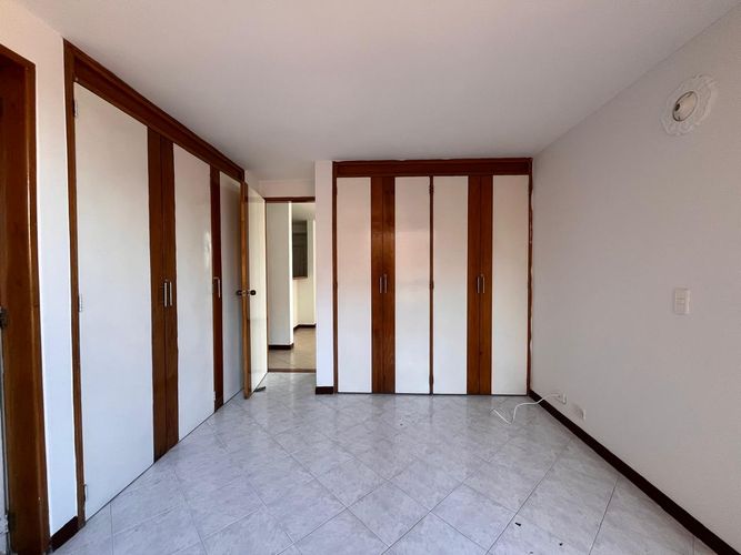 Apartamento de 3 alcobas en arriendo en El Poblado, Medellín, 113 m² · foto 11 de 18
