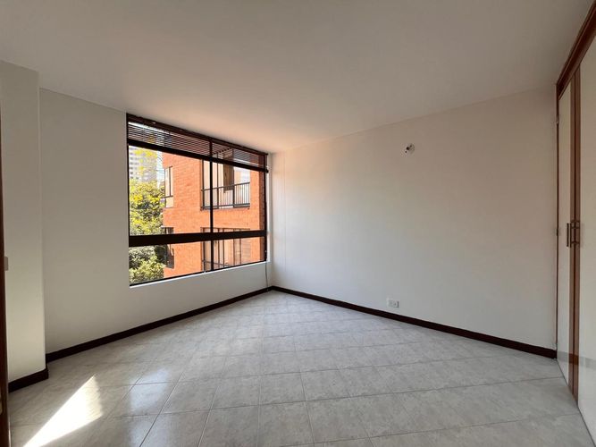 Apartamento de 3 alcobas en arriendo en El Poblado, Medellín, 113 m² · foto 12 de 18