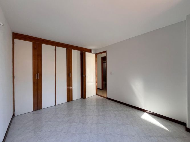 Apartamento de 3 alcobas en arriendo en El Poblado, Medellín, 113 m² · foto 14 de 18