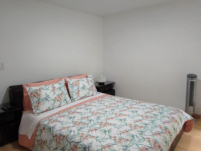 Apartamento de 2 alcobas en arriendo en El Poblado, Medellín, 65 m² · foto 6 de 10