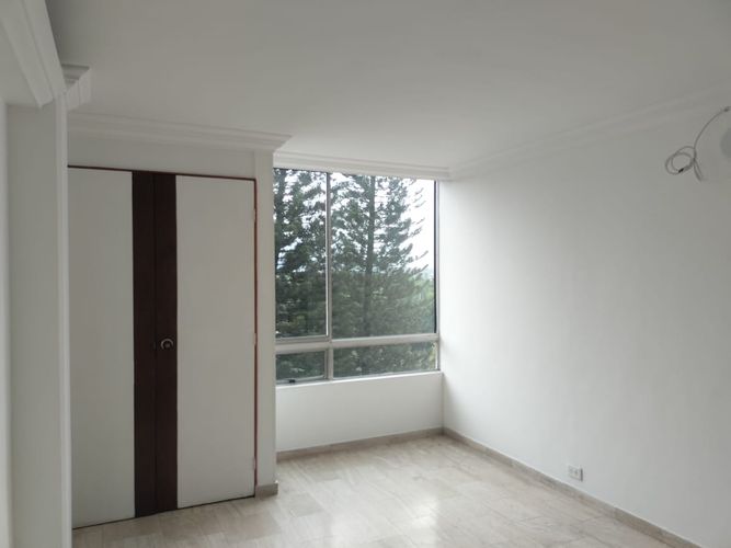 Apartamento de 3 alcobas en arriendo en El Poblado, Medellín, 107 m² · foto 7 de 16