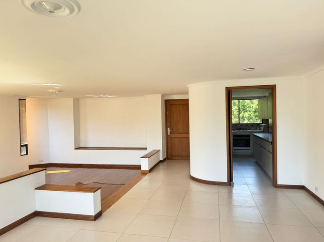 Apartamento de 3 alcobas en arriendo en El Poblado, Medellín, 160 m² · foto 4 de 20