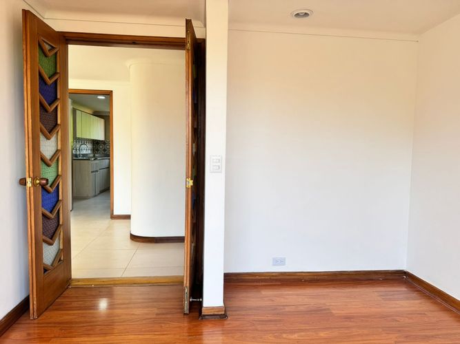 Apartamento de 3 alcobas en arriendo en El Poblado, Medellín, 160 m² · foto 18 de 20