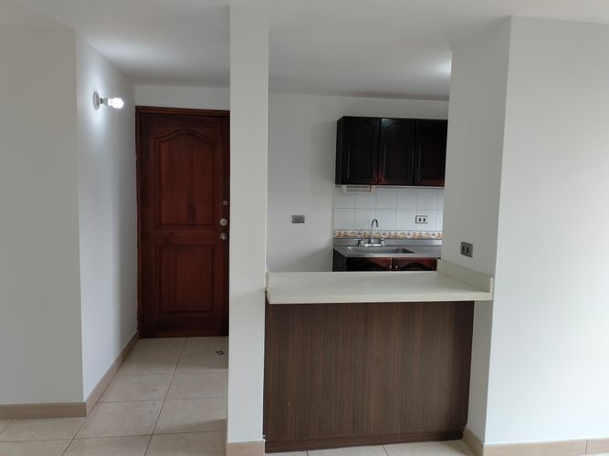Apartamento de 2 alcobas en arriendo en El Poblado, Medellín, 55 m² · foto 6 de 13