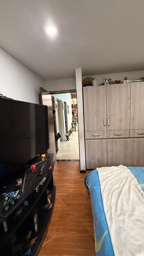 Casa en venta en La Independencia, Bogotá, 150 m² · foto 5 de 22