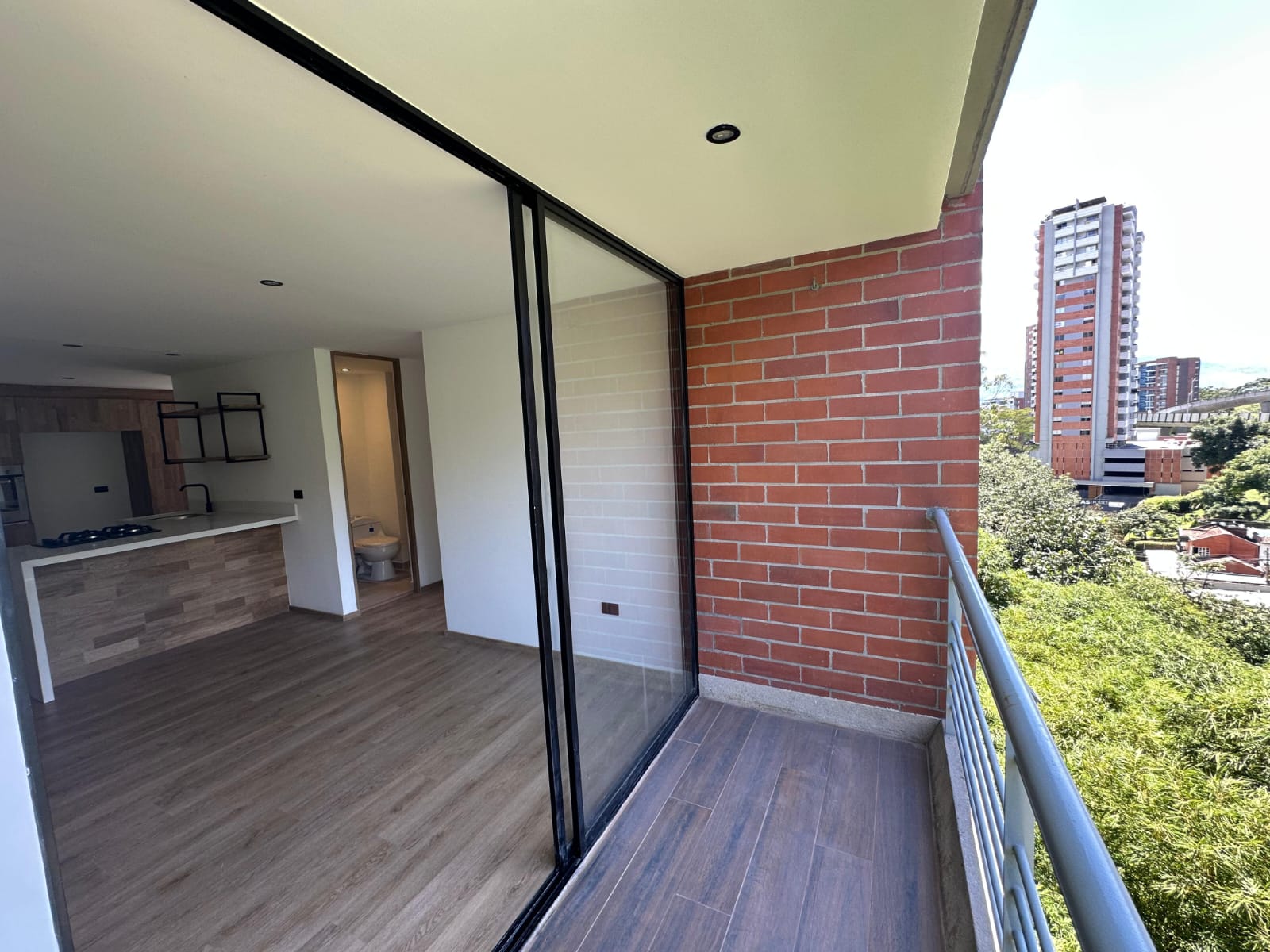 Apartamento en venta en Loma Del Chocho, Envigado · foto 8 de 9