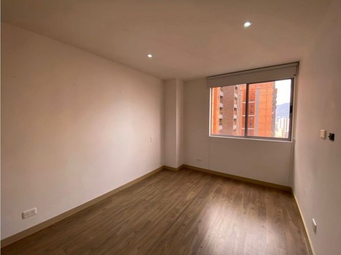 Apartamento de 3 alcobas en venta en Ub Cortijo De San Jose, Sabaneta, 112 m² · foto 4 de 11