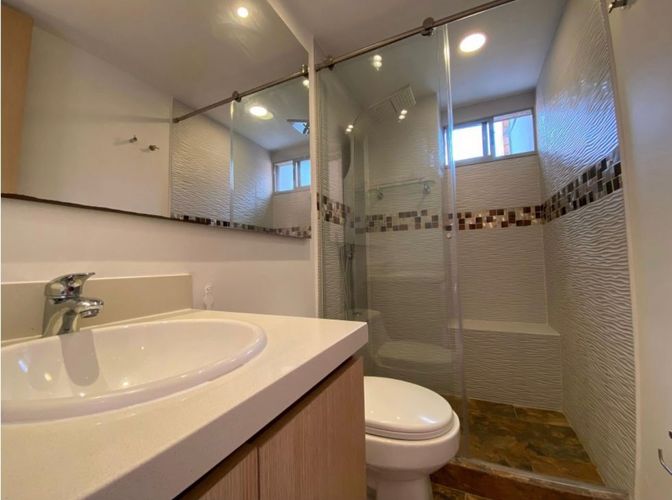 Apartamento de 3 alcobas en venta en Ub Cortijo De San Jose, Sabaneta, 112 m² · foto 8 de 11