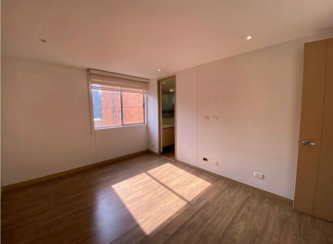 Apartamento de 3 alcobas en venta en Ub Cortijo De San Jose, Sabaneta, 112 m² · foto 10 de 11