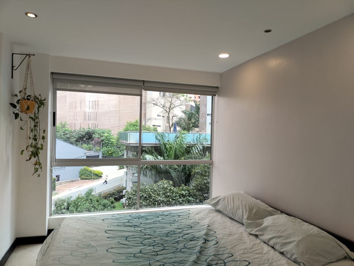 Apartamento en venta en El Poblado, Medellín · foto 3 de 15