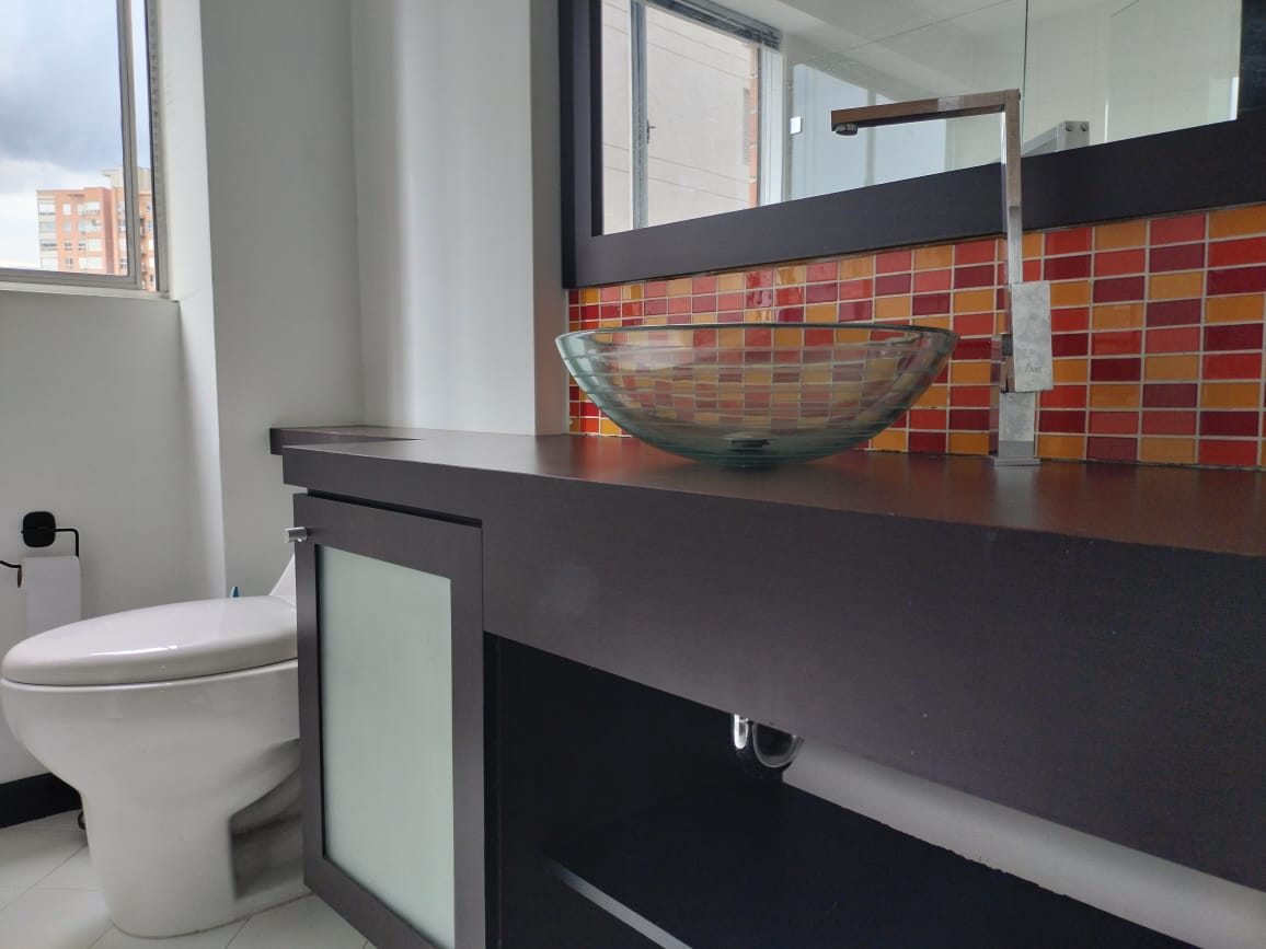 Apartamento en venta en El Poblado, Medellín · foto 15 de 15