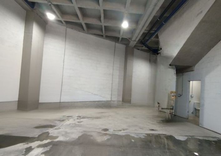 Bodega en arriendo en Trinidad, Medellín, 90 m² · foto 4 de 8