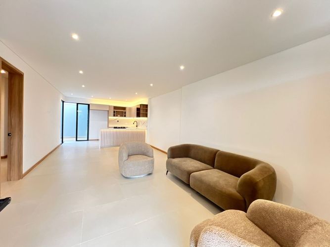 Casa de 4 alcobas en venta en Santa Ana, Rionegro, 186 m² · foto 3 de 24