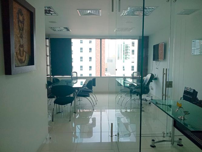 Oficina en arriendo en El Poblado, Medellín, 50 m² · foto 8 de 8