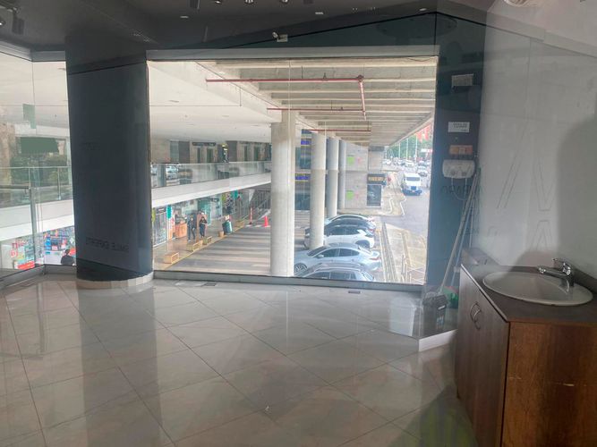 Local en arriendo en Loma Del Chocho, Envigado, 30 m² · foto 4 de 5