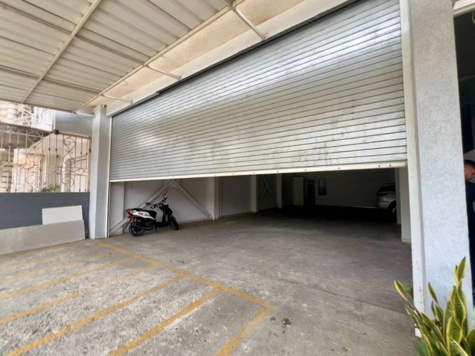 Edificio en venta en Junin, Cali, 1200 m² · foto 5 de 24