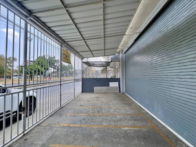 Edificio en venta en Junin, Cali, 1200 m² · foto 9 de 24