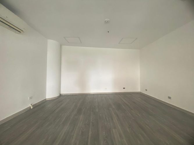 Local en arriendo en Loma Del Chocho, Envigado, 30 m² · foto 6 de 7