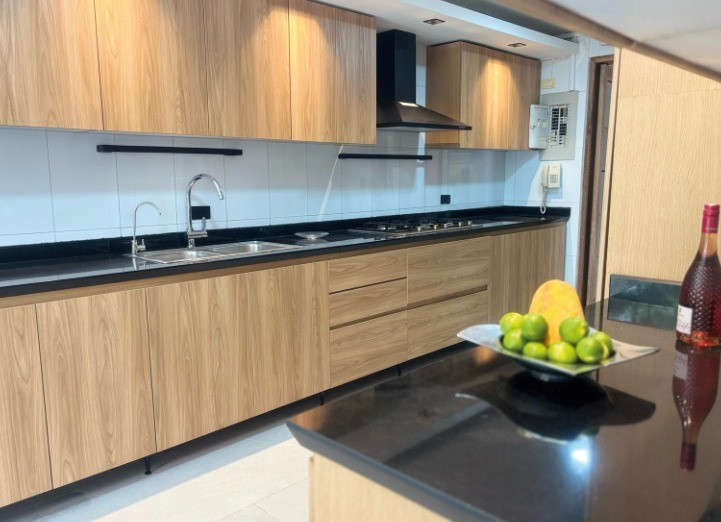 Apartamento en venta en El Refugio, Bogotá · foto 7 de 20