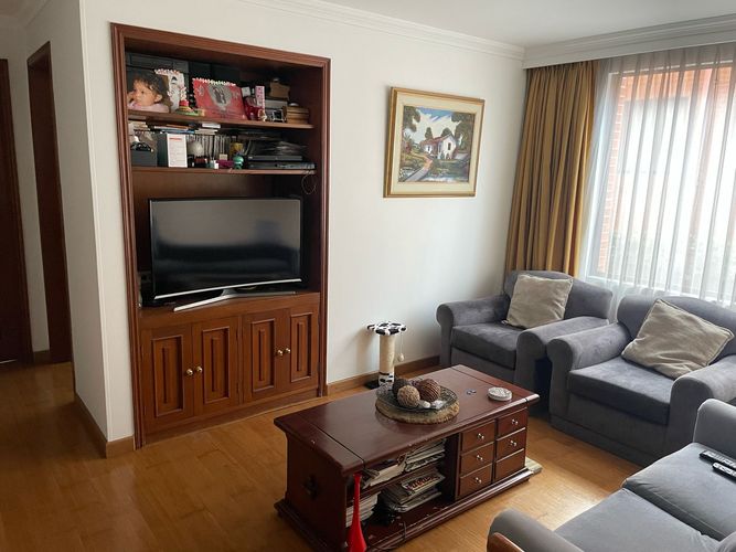 Apartamento de 3 alcobas en venta en San Patricio, Bogotá, 205 m² · foto 7 de 19