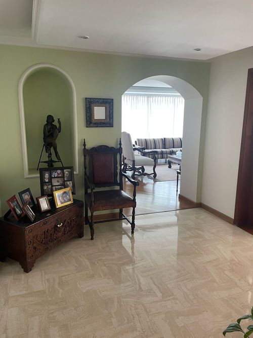 Apartamento de 3 alcobas en venta en San Patricio, Bogotá, 205 m² · foto 12 de 19