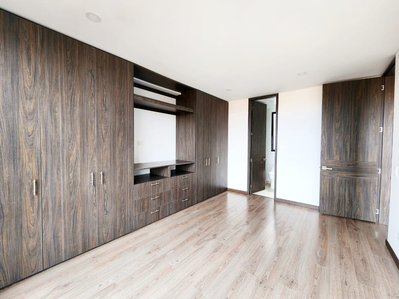 Apartamento en venta en Bella Suiza, Bogotá · foto 11 de 16