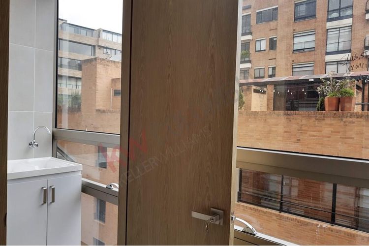 Apartamento de 2 alcobas en venta en La Cabrera, Bogotá, 150 m² · foto 14 de 24