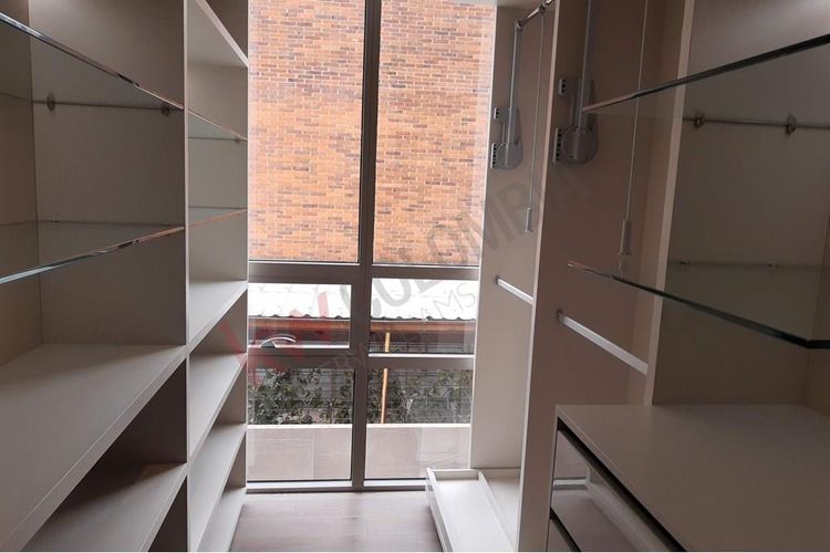 Apartamento de 2 alcobas en venta en La Cabrera, Bogotá, 150 m² · foto 18 de 24