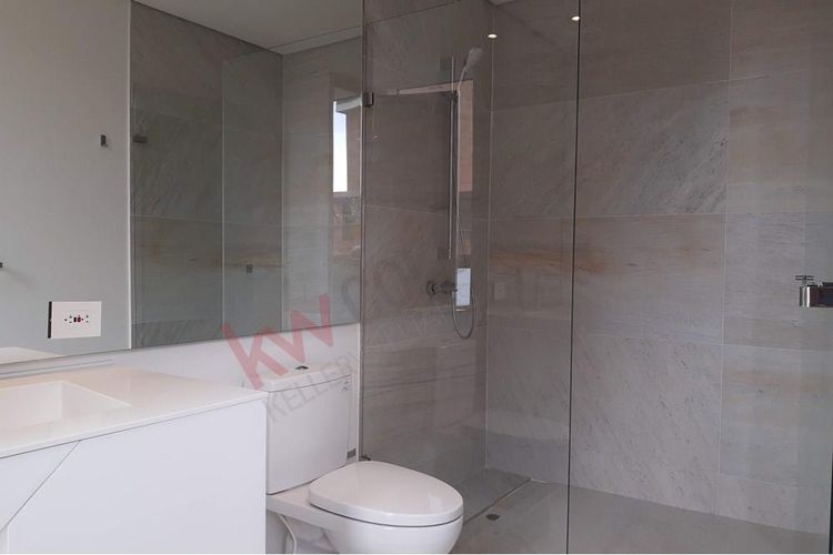 Apartamento de 2 alcobas en venta en La Cabrera, Bogotá, 150 m² · foto 21 de 24