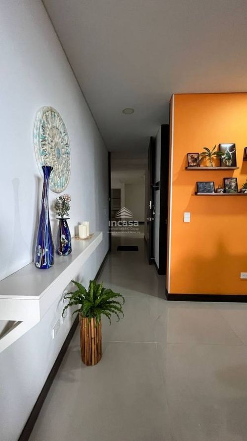 Apartamento de 2 alcobas en venta en Santa Monica, Cali, 134 m² · foto 8 de 12