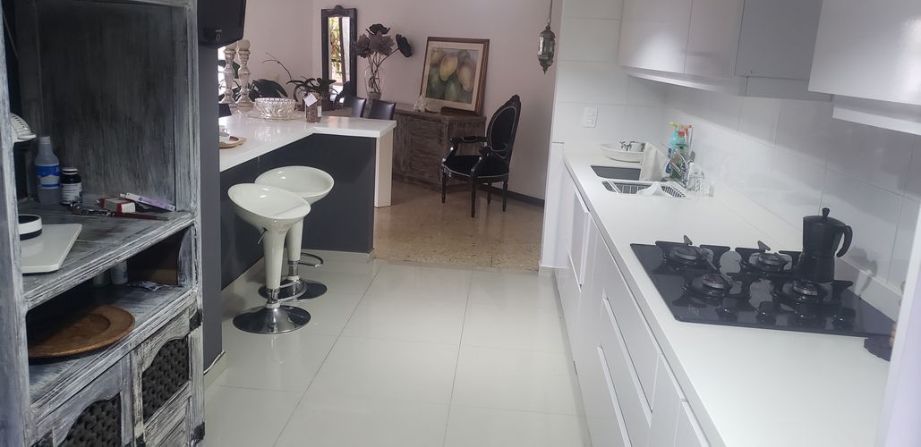 Apartamento de 3 alcobas en venta en Asomadera No.1, Medellín, 160 m² · foto 8 de 19