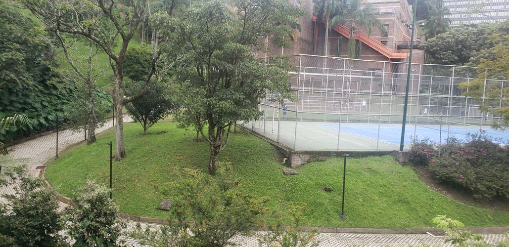 Apartamento de 3 alcobas en venta en Asomadera No.1, Medellín, 160 m² · foto 17 de 19