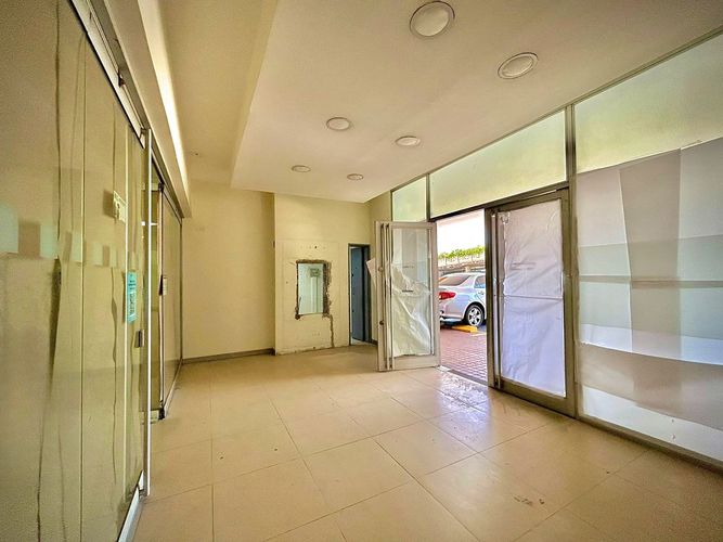 Local en venta en Noel, Medellín, 209 m² · foto 22 de 23