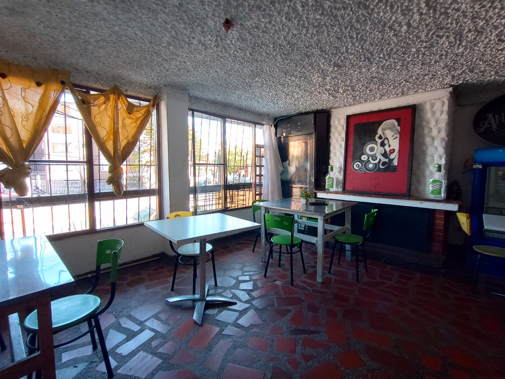 Casa en venta en Las Villas, Bogotá · foto 18 de 21