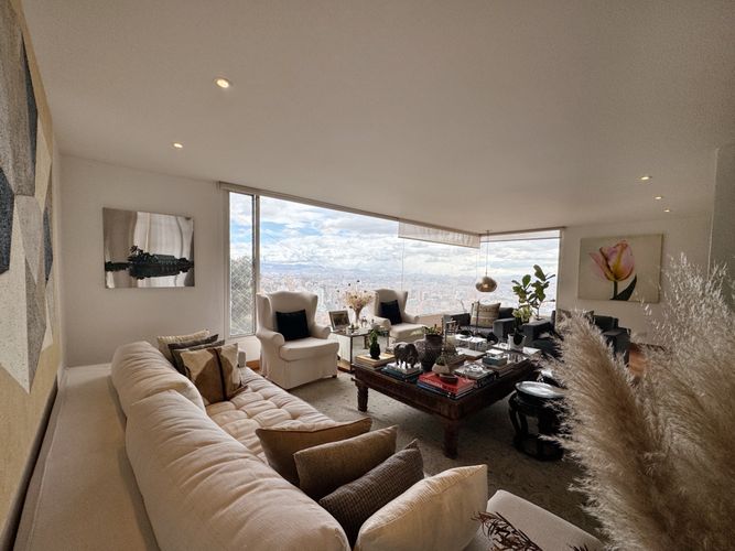 Apartamento en venta en Chicó Alto, Bogotá · foto 3 de 16