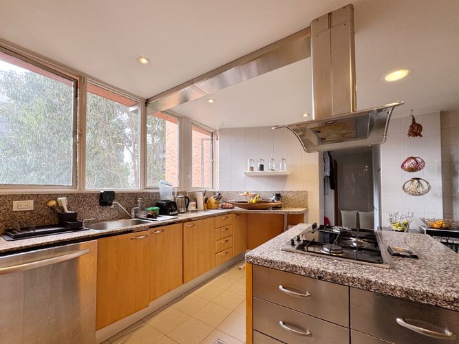 Apartamento en venta en Chicó Alto, Bogotá · foto 14 de 16