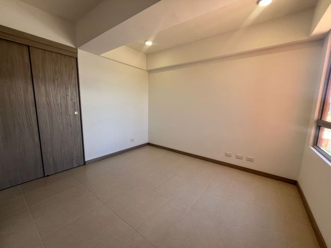 Apartamento de 3 alcobas en venta en El Porvenir, Rionegro, 77 m² · foto 5 de 17