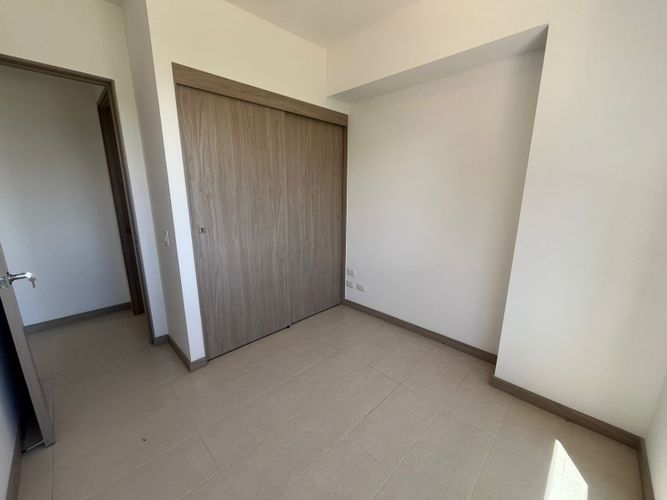 Apartamento de 3 alcobas en venta en El Porvenir, Rionegro, 77 m² · foto 8 de 17