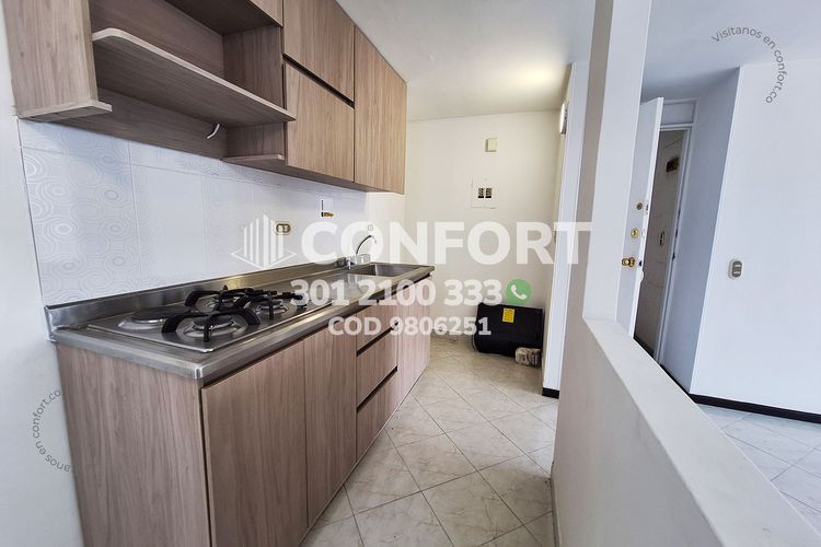 Apartamento de 3 alcobas en arriendo en San Diego, Medellín, 70 m² · foto 9 de 24